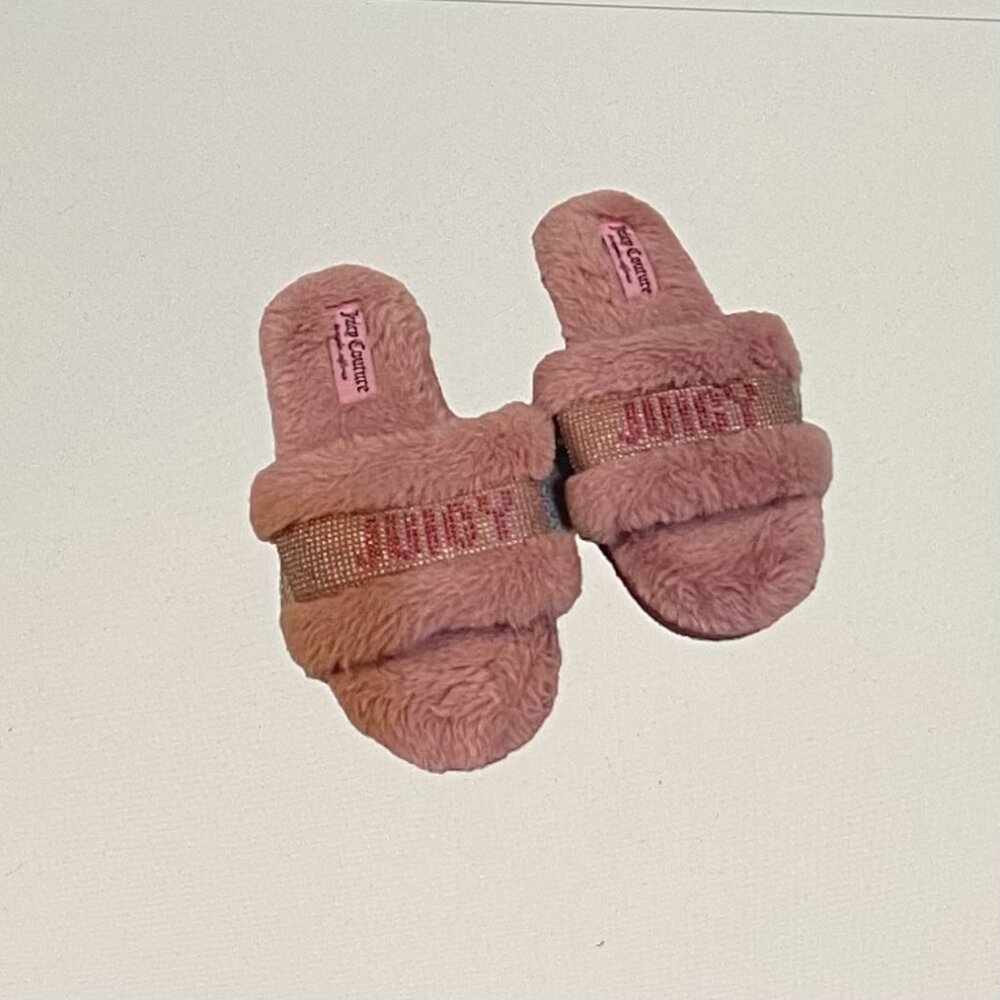 JUICY COUTURE SLIPPERS PINK SZ 8 NWOT